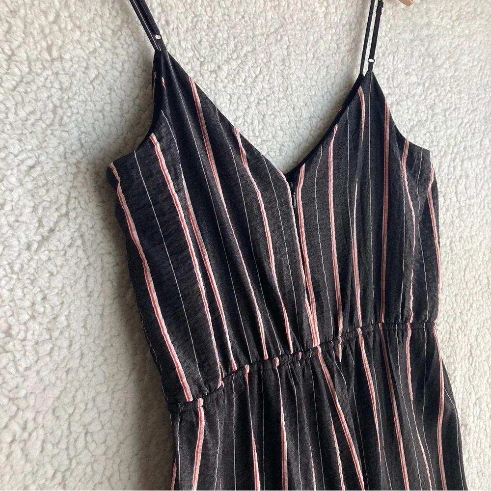 Vince Camuto Women's spaghetti strap black wide leg striped jumpsuit, Sz M - Picture 16 of 17